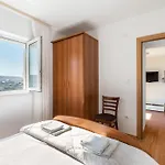 Διαμέρισμα With Parking Space Lopar, Rab - 14070 Lopar
