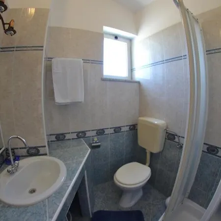 アパート With Parking Space Lopar, Rab - 14070 *