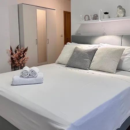Apartment With Parking Space Lopar, Rab - 14070 Lopar