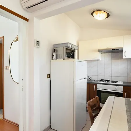 With Parking Space Lopar, Rab - 14070 Apartment Lopar