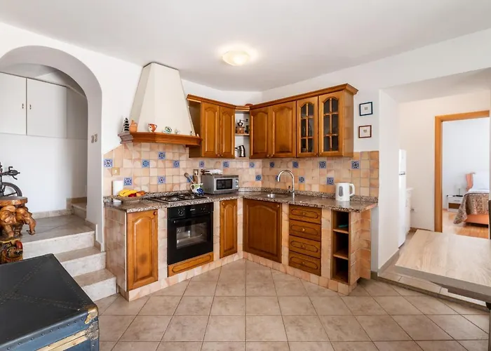 Διαμέρισμα With Parking Space Lopar, Rab - 14070 Lopar